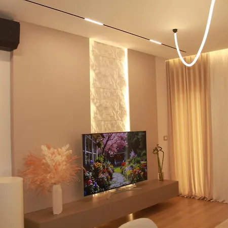 Solix Loft Center Tirana